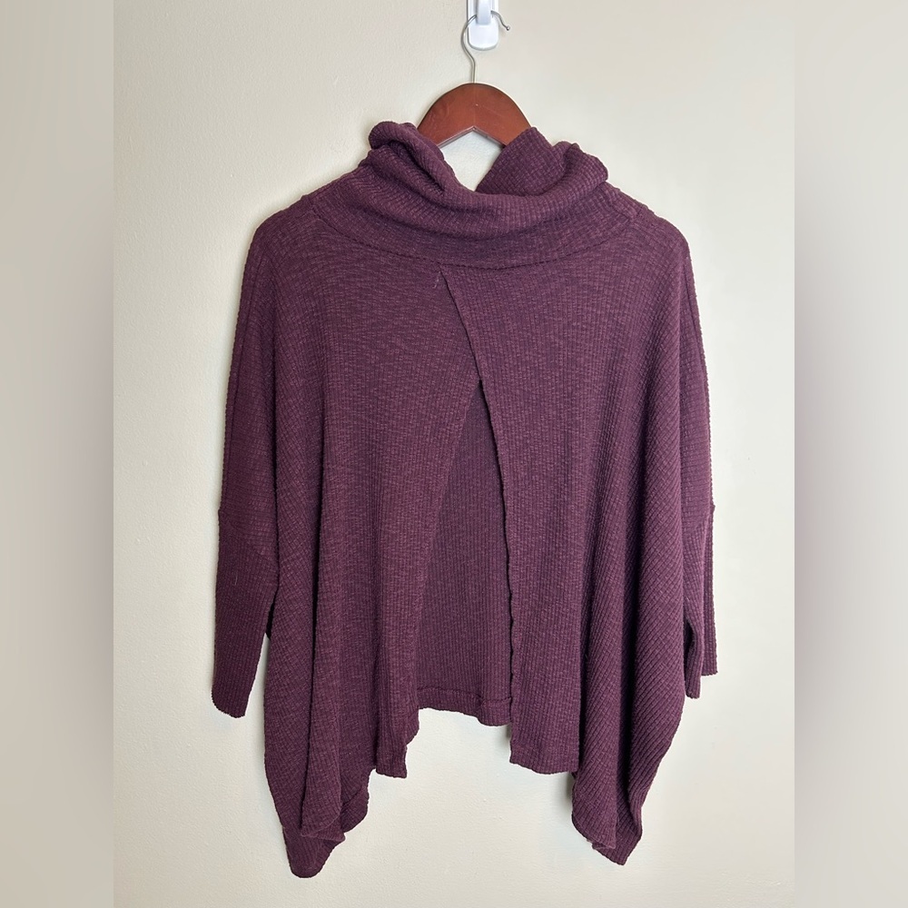 Free People Beach Burgundy World Traveler Cowl Neck Split Back Top Size Large - Picture 4 of 11